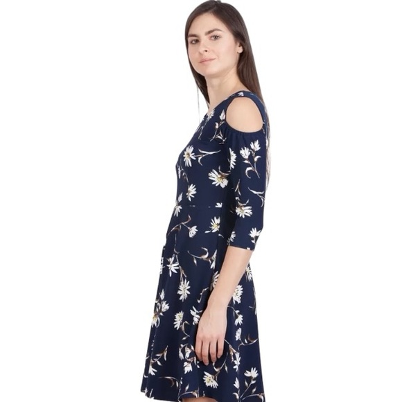 Zink London Women dark Navy Blue Printed flower pattern Fit & Flare Dress XL - Picture 4 of 17